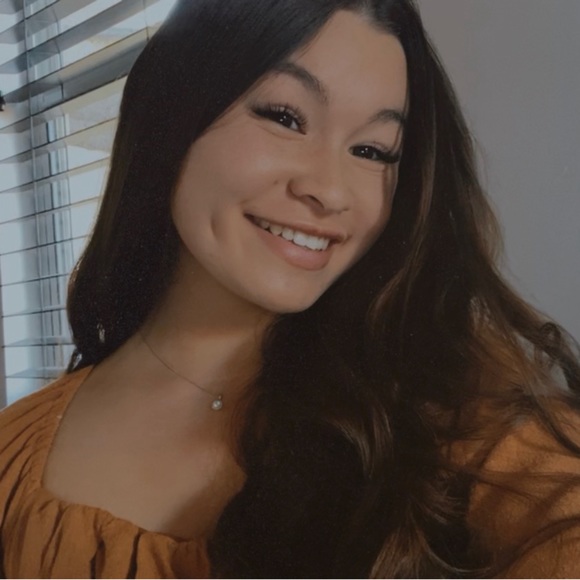 Meet your Posher, Madisyn - Picture 1 of 1